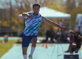 Nazareno Melgarejo pasó los 16 metros en salto triple