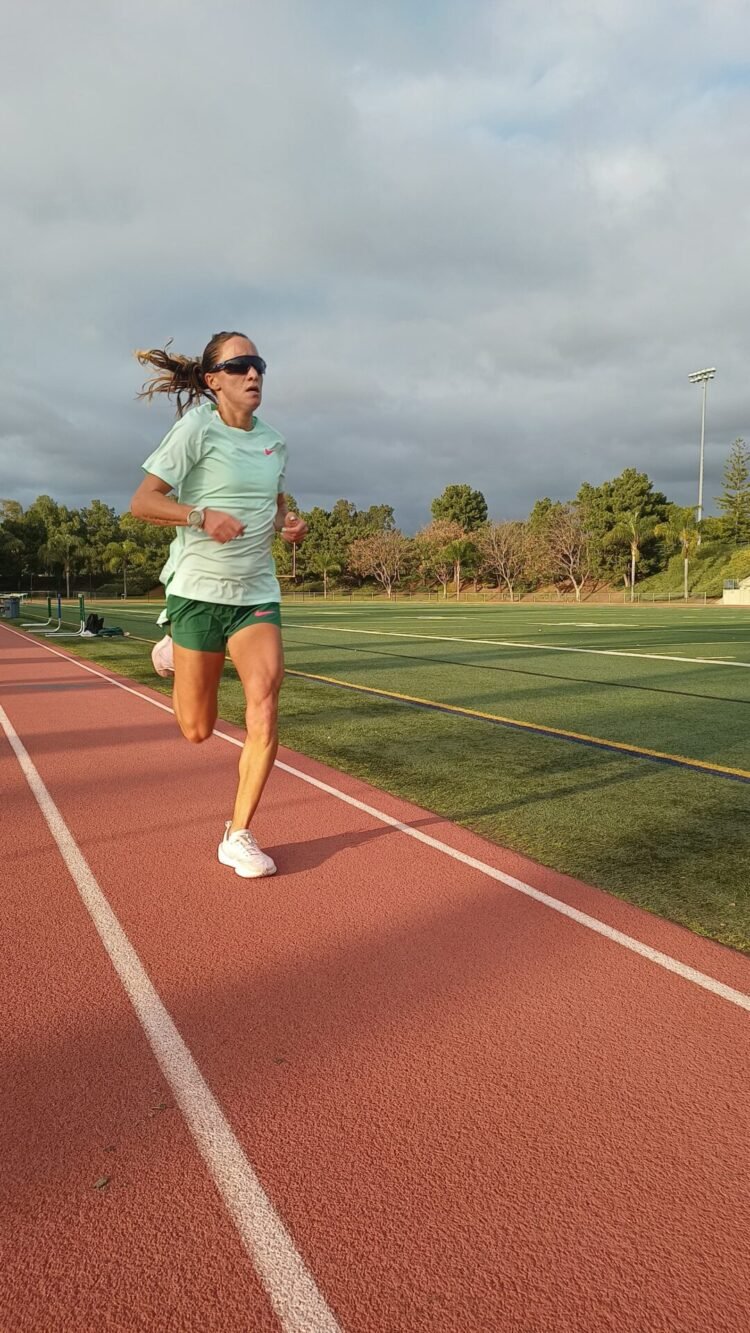 Florencia Borelli compite en 10.000 m en California