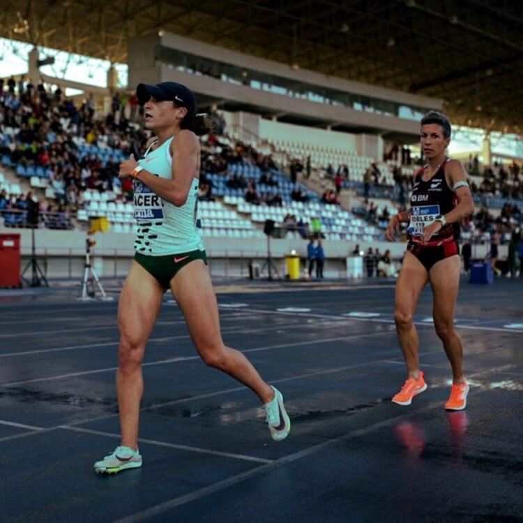 Belén Casetta, 9:29.86 en España
