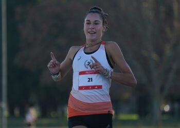 Récord u20 de Isabel Conde en la pista del Parque Sarmiento