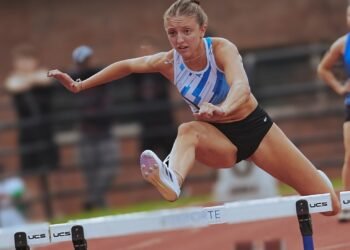 Helen Bernard Stilling, nuevamente entre las figuras