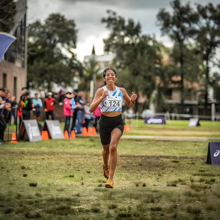 Arbe y Sofía Gómez, campeones de mayores en el Nacional de Cross
