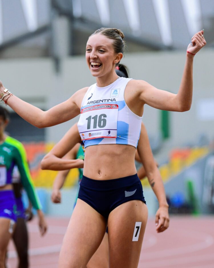 Homenaje de la FAM a José de San Martín