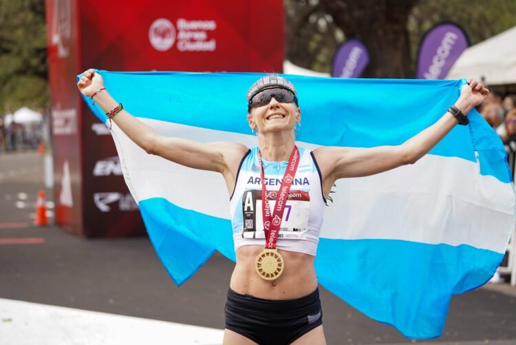 Chiara Mainetti y el peruano Martin-Ambrocio, campeones sudamericanos de maratón