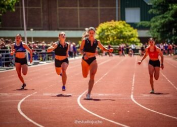 Atletas argentinos, con destino a Asunción