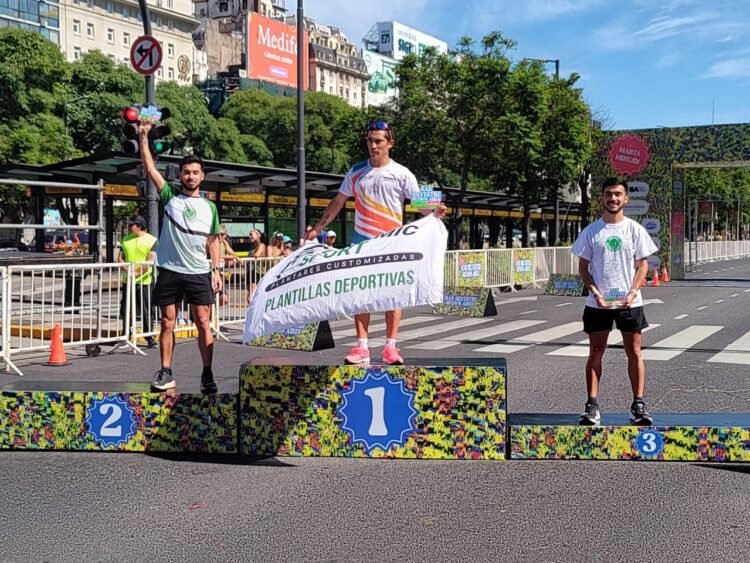 Daiana Ocampo y Joaquín Arbe, vencedores en la despedida del año