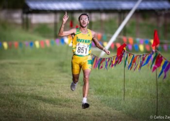 Uriel Muñoz, campeón de cross en Puerto Rico