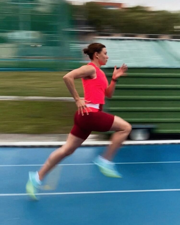 Guillermina Cossio, 7.72 en los 60 metros «indoor»