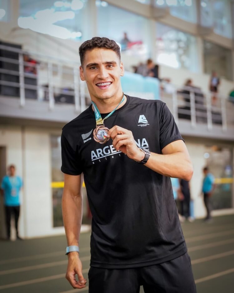 Florio y su tercer podio en los Sudamericanos Indoor