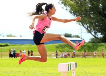 Gran debut de Levaggi en los 3.000 metros con obstáculos