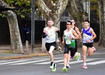 Joaquín Arbe ganó un medio maratón en Buenos Aires