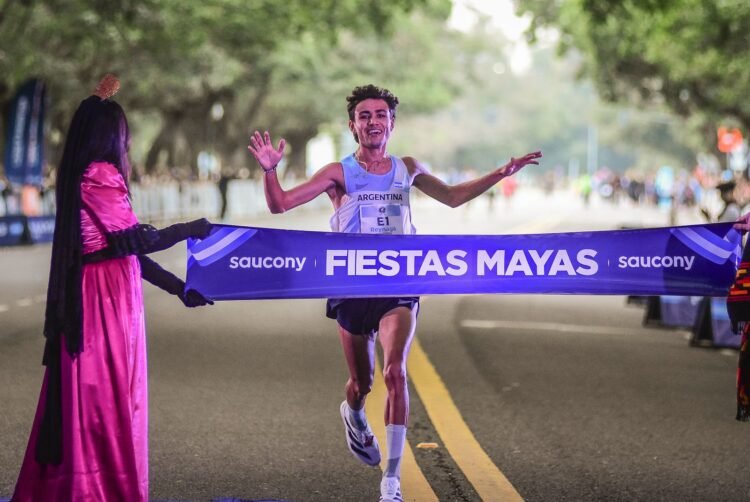 Reynaga y Peñaflor ganaron Fiestas Mayas, que tuvo un notable nivel