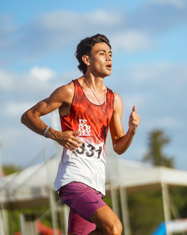 Matías Reynaga brilló en los 15 km de Buenos Aiers
