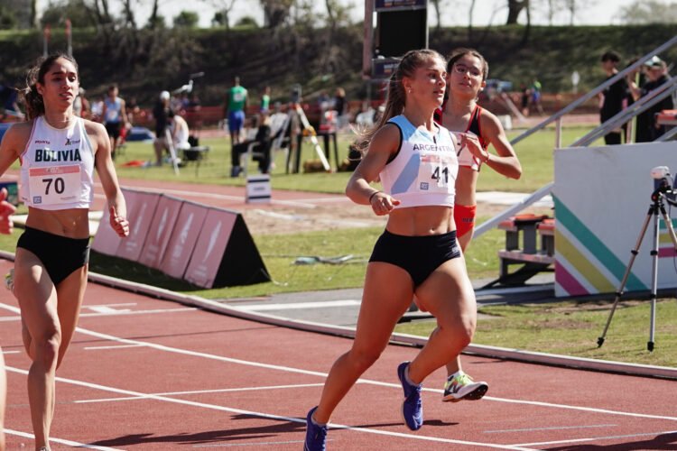 Belén Fritzsche y Manuel Robles compitieron en España