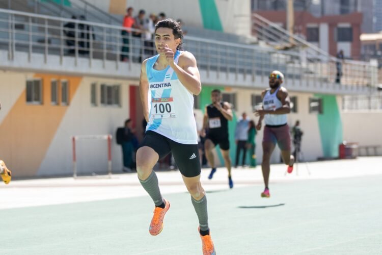 Pinti, 46.61 en 400 en la altura boliviana