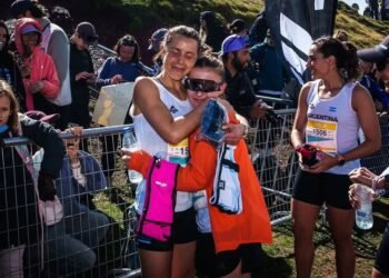 Con el ascenso vertical se inició el Mundial de Montaña y Trail