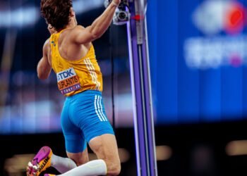 La hazaña de Duplantis, retratada por el fotógrafo de CADA