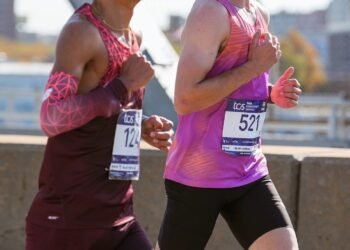 Dylan van der Hock, 2:20:59 en su debut como maratonista