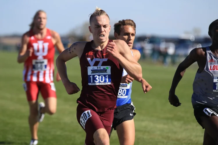 Anastasia Kirillov, Mariano Kis y Diego Zárate, destacados en EE.UU.