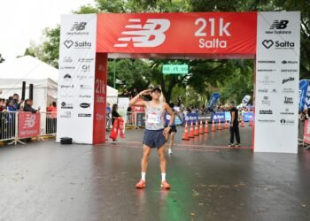 Bruno Alvarez y Lucía Juárez, los vencedores en la 2a. fecha del Nacional de Ruta, en Salta