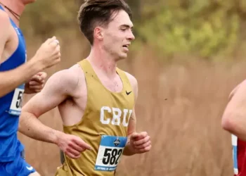 Manuel Rojas, 2° en 1.500 metros en California