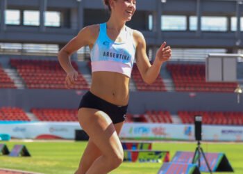 Medallas para Olivia Conesa y Santino Reynoso en Panamá