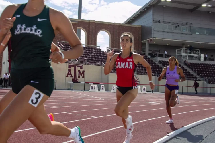 Gran actuación de Buenanueva en EE.UU.: 5679 puntos en heptathlon