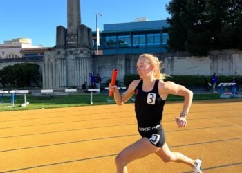 Megan Powell se suma al buen momento de los 400 m femeninos