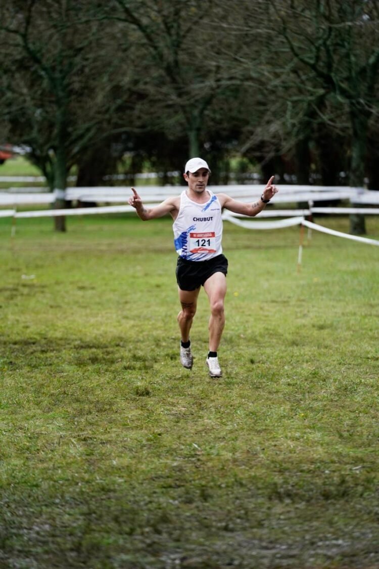 Arbe y Castaño son campeones nacionales de cross