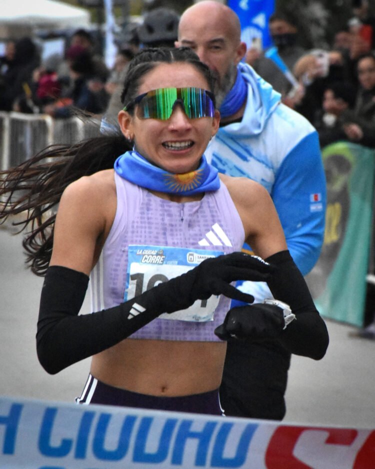 Nélida Peñaflor y Laureano Rosa lograron otra etapa del Nacional 10k