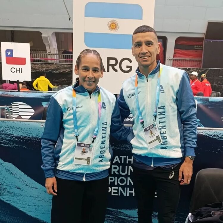 Fabián Manrique y María Luz Tesuri participan en el Mundial de 21k en Copenhague