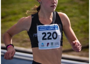 Olivia Conesa batió el récord argentino u18 de los 100 metros