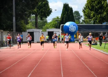 Santiago Guidetti y Olivia Conesa, campeones de 100m en la Araucania