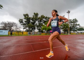 Sofía Gómez y Francisco Zufiaurre ganaron los 3000m en el Cenard